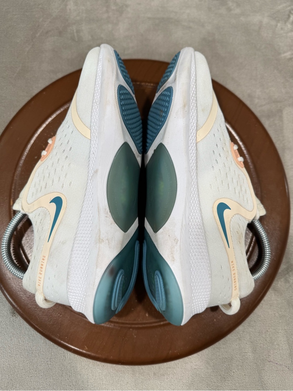 Nike Women's Joyride Dual Run Sneakers - Picture 8 of 12